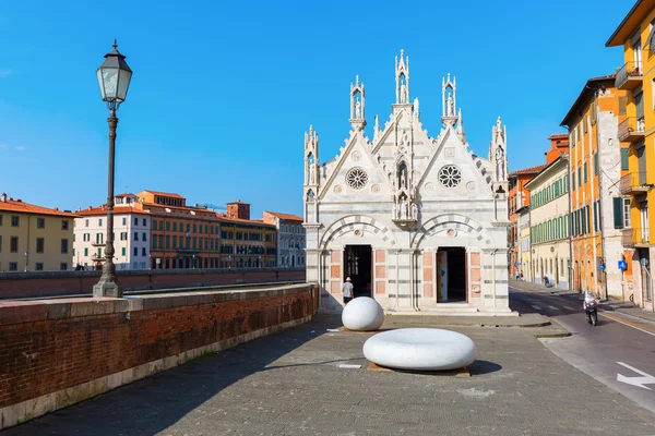 Santa Maria della Spina in Pisa, Italy — Stock Photo, Image