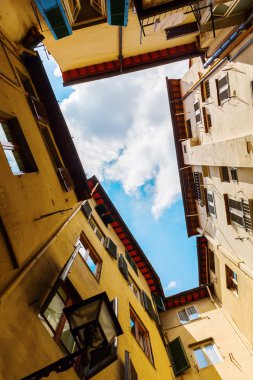 Floransa eski kasabasında avlu