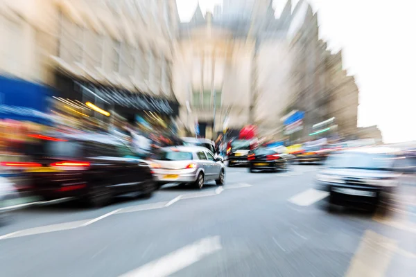 Straßenszene von Edinburgh mit Zoomeffekt — Stockfoto