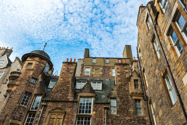 Byggnader på Lady trappor Stäng i Edinburgh — Stockfoto