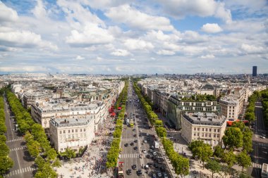 champs-elysees paris havadan görünümü