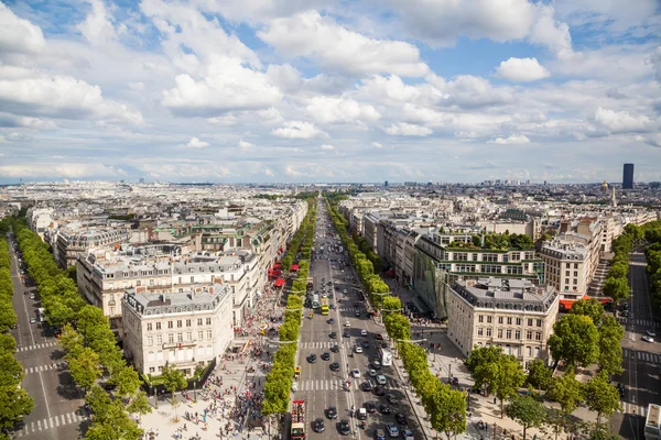 Aerial view of the Champs-Elysees in Paris — Stock Photo, Image