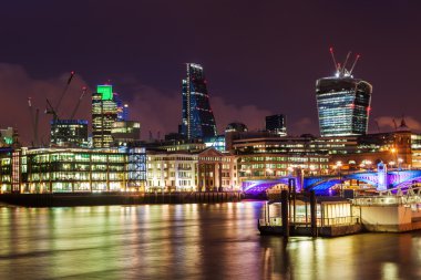 Londra, gece