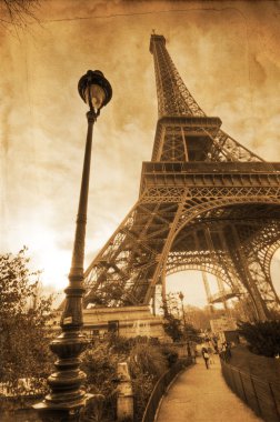 vintage tarzı işleme Paris'te Eyfel Kulesi