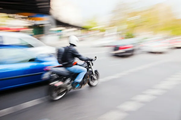 Trafik i rörelse suddig — Stockfoto