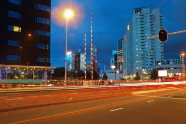 Gece şehir Rotterdam, Hollanda