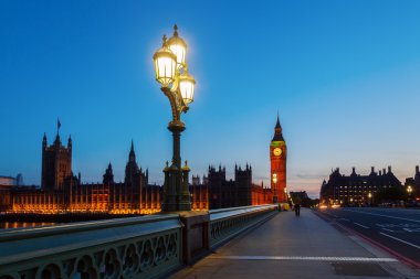 Big Ben and Westminster Palace at night clipart
