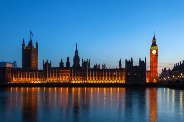 Big Ben and Westminster Palace at night — Stock Photo, Image