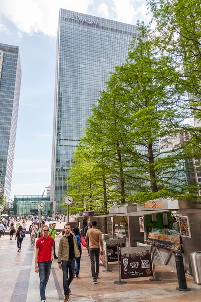 Finanzbezirk Kanarienvogelsteg in London, Großbritannien — Stockfoto