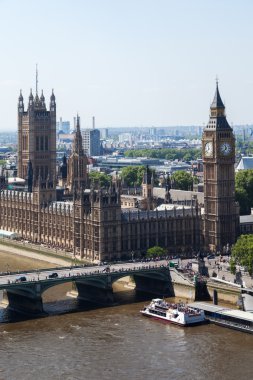 Londra ve Big Ben ile Westminster Sarayı havadan görünümü