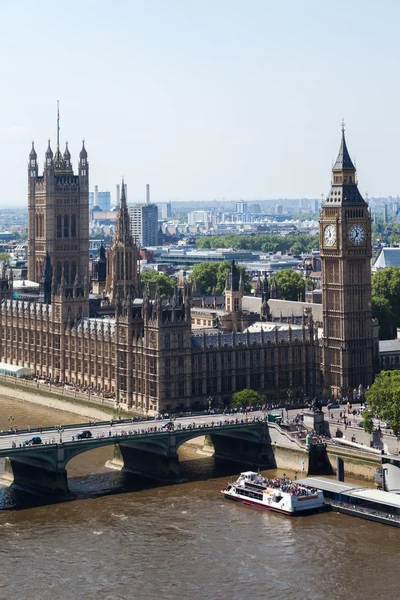 Vista aérea de Londres con el Big Ben y el Palacio de Westminster — Foto de Stock