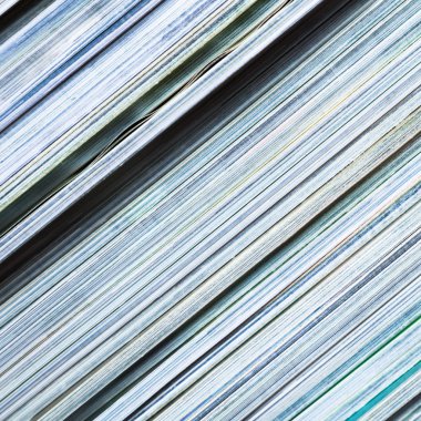 Dergi yığınının