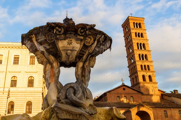 Historical fountain with the church Santa Maria in Cosmedin in Rome — Stock Photo, Image