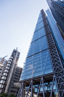 Londra şehrindeki modern gökdelenler