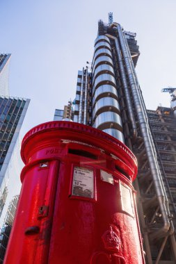 Londra şehrindeki modern gökdelenler