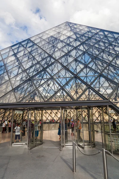 Louvre de paris, Fransa — Stok fotoğraf