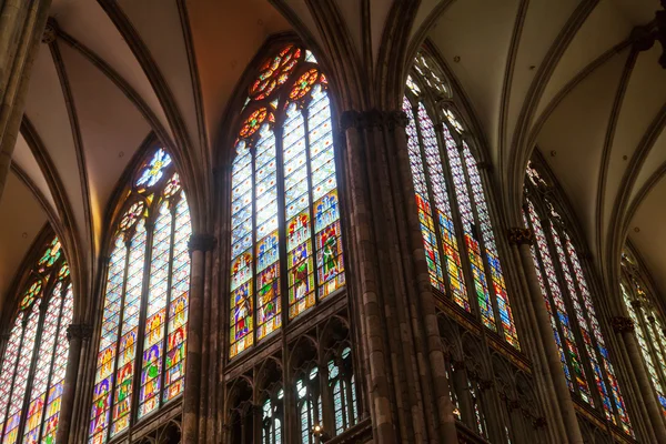 Innenansicht des Kölner Doms in Köln, Deutschland — Stockfoto