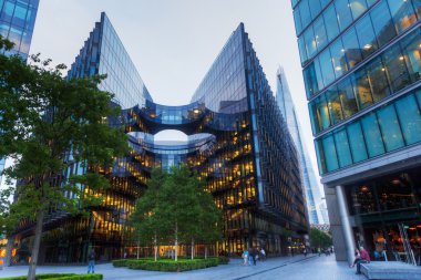 Ofis Binası, Pricewaterhousecoopers Londra, İngiltere