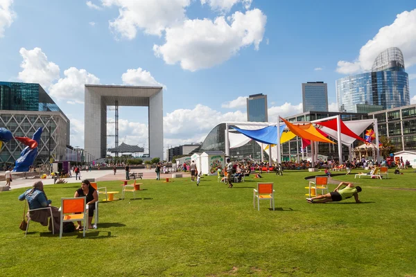 Vedere din cartierul La Defense din Paris, Franța — Fotografie, imagine de stoc