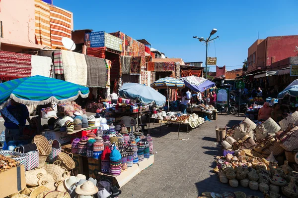 Nos famosos souks de Marrakech, Marrocos — Fotografia de Stock