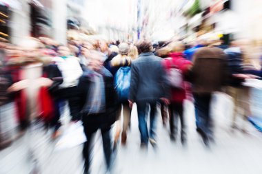 Ghte City yaratıcı zoom etkisi ile insanlar kalabalık