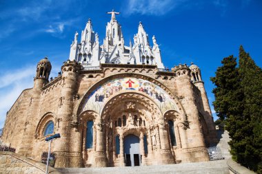 Tapınak Expiatori del Sagrat Cor Tibidabo tepede Barcelona, İspanya