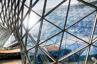 Alışveriş Merkezi Myzeil Frankfurt am Main, Almanya, Massimiliano Fuksas tarafından tasarlanmış iç görünümü