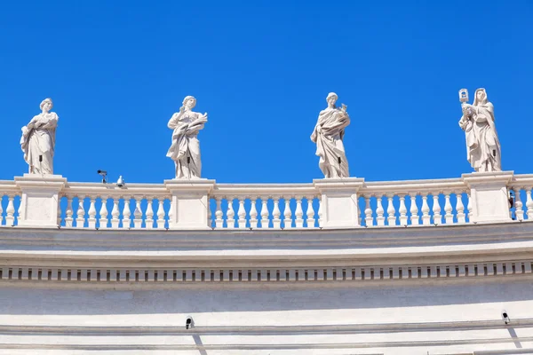 Detail kolonád Vatikán St Peters Square — Stock fotografie