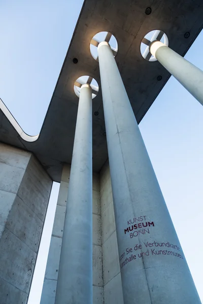 Kolumner på konstmuseet i Bonn, Tyskland — Stockfoto