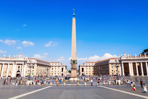 Praça de São Pedro n Cidade do Vaticano — Fotografia de Stock