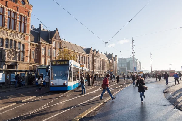 Gare centrale d'Amsterdam à Amsterdam, Pays-Bas — Photo