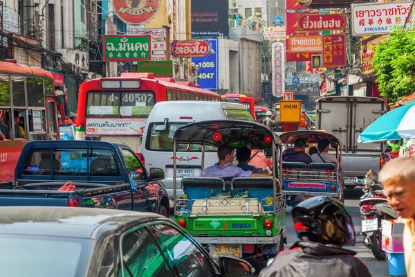 A kínai negyed, Bangkok, utcai jelenet — Stock Fotó