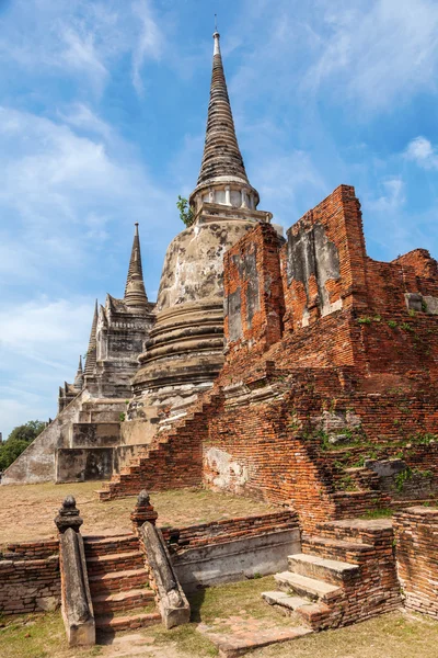 Wat Phra Si Sanphet, Ayutthaya, Tayland için eski bir kraliyet tapınağın harabe — Stok fotoğraf