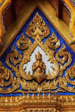 Bangkok, Tayland Budist tapınağı Wat Phra Kaew süs detay