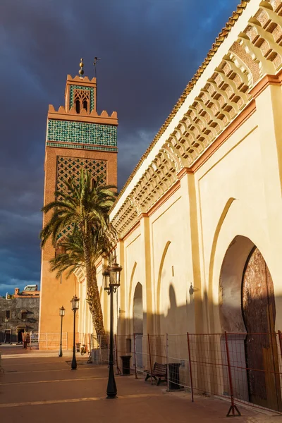 Moskee in de medina van Marrakesh, Morocco — Stockfoto