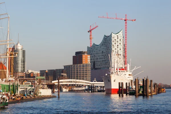 Hamburg, Almanya'nın liman Elbphilharmone — Stok fotoğraf