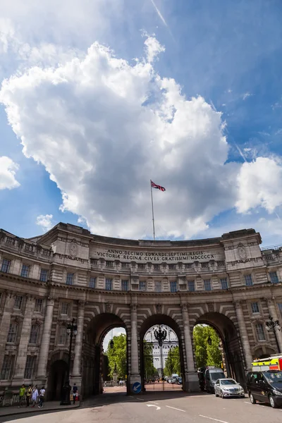 Admiralität Bogen in London, Großbritannien — Stockfoto