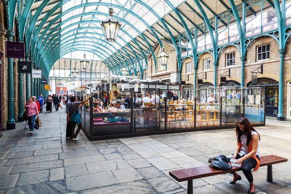 Covent Garden Market Hall en Londres, Reino Unido — Foto de Stock