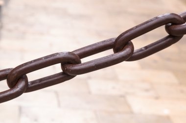 eski paslı zinciri