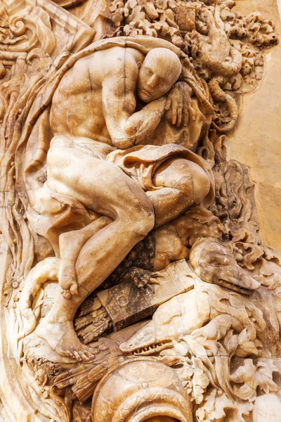Sculture di alabastro al Palazzo di Marques de Dos Aguas a Valencia, Spagna — Foto Stock