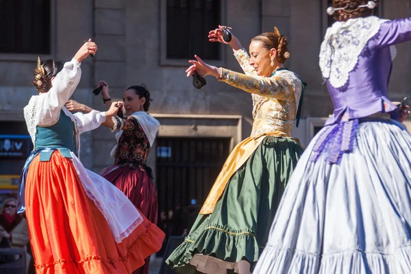 Taniec folklorystyczny w Valencia, Hiszpania — Zdjęcie stockowe