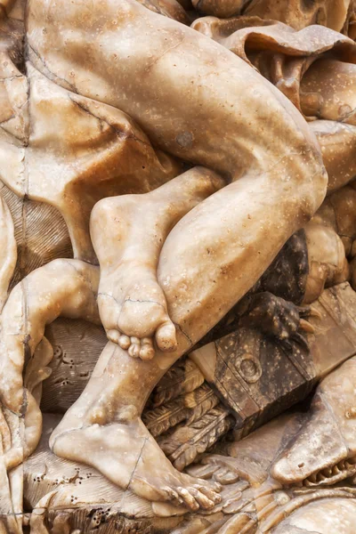Скульптуры Алабастера во Дворце Маркиза де Дос Агуаса в Валенсии, Испания — стоковое фото