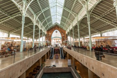 Valencia, İspanya Mercado de kolonda iç görünümü