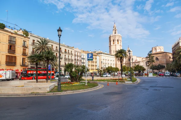 Plaza de la Reina med Valencia katedralen i Valencia, Spanien — Stockfoto