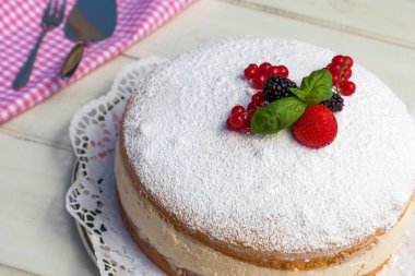 peynirli kek krem karışımı