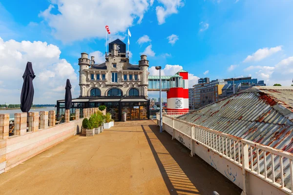 Nehir Cafe Yaylası Royal Antwerp — Stok fotoğraf