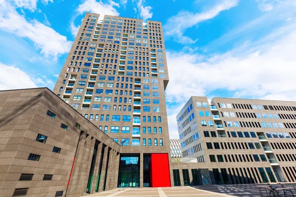 Moderno parque de escritórios na cidade de Antuérpia, Bélgica — Fotografia de Stock