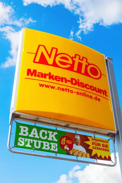 Logo of a Netto supermarket in a German town — Zdjęcie stockowe