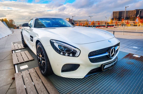 AMG Mercedes exposée dans le quartier européen de Luxembourg-Ville — Photo