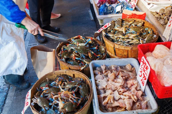 在纽约的唐人街，食品商店 — 图库照片